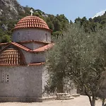 Apartment Epidavros Villas Voukamvilia Retreat, Shared Pool