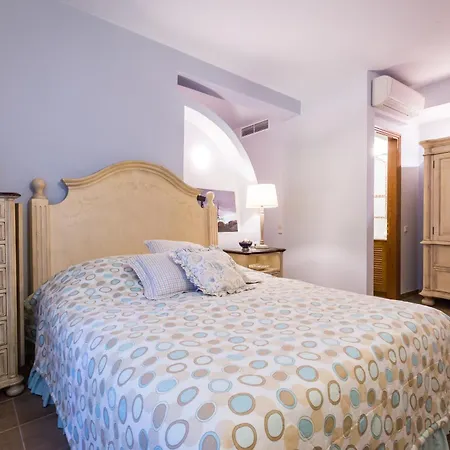 Voukamvilia Junior In Epidavros Shared Pool *