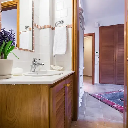 Voukamvilia Junior In Epidavros Shared Pool *