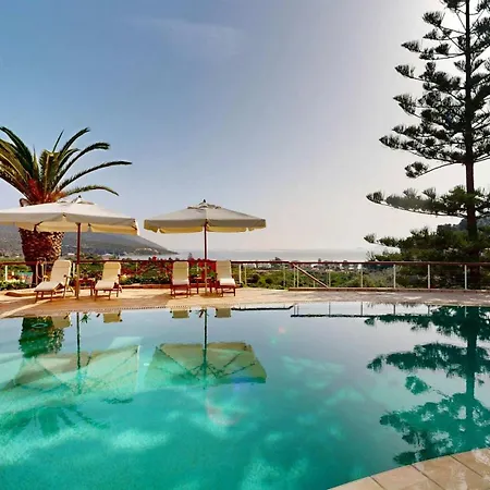 펜션 Epidavros Voukamvilia Retreat, Shared Pool