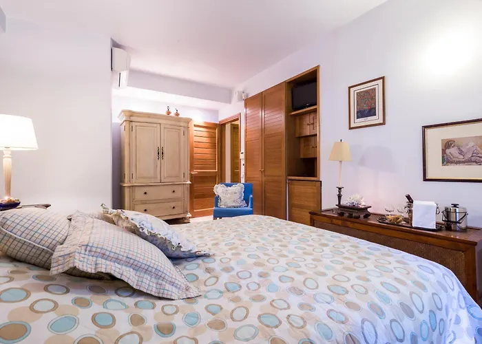 Apartamento Voukamvilia Junior In Epidavros Shared Pool *