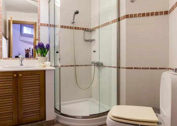 Voukamvilia Junior In Epidavros Shared Pool