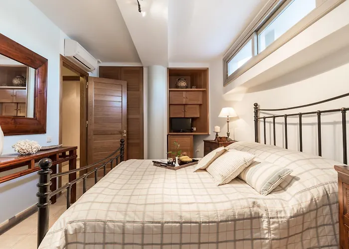 Voukamvilia Junior In Epidavros Shared Pool Apartamento Nea Epidavros