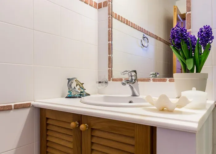 Voukamvilia Junior In Epidavros Shared Pool Nea Epidavros