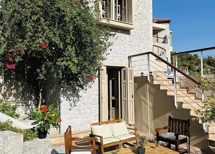 Voukamvilia Junior In Epidavros Shared Pool